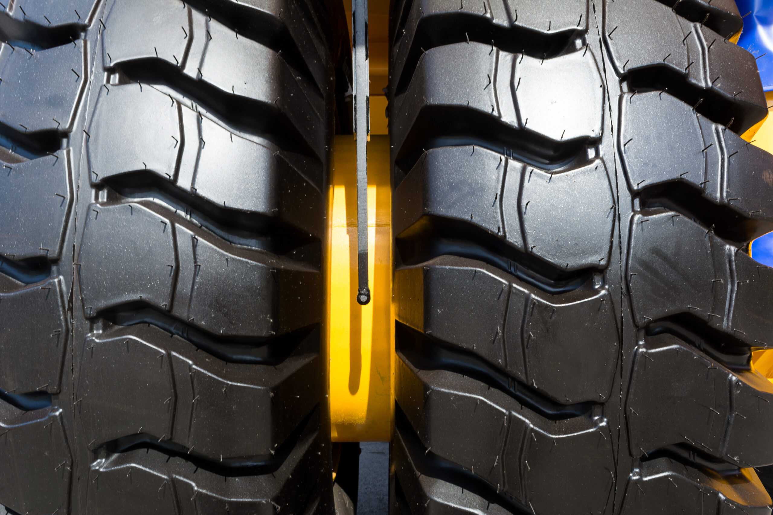 TP606 Solid Tire